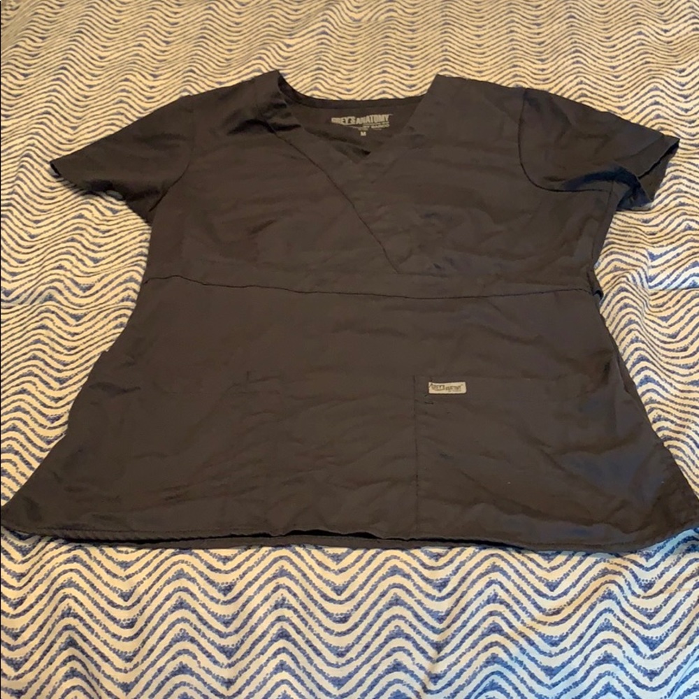 Greys anatomy mock wrap scrub top in grey.
